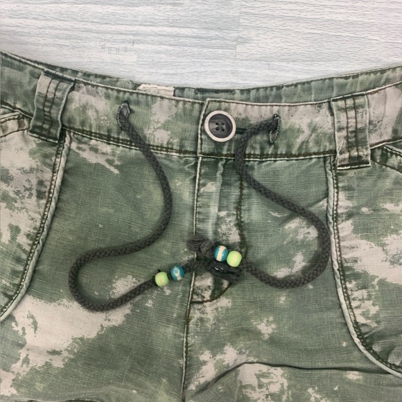 Free People Bleached Camo Linen Shorts - Picture 2 of 7
